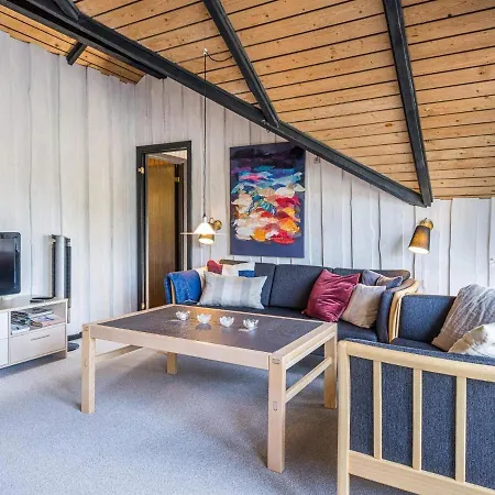 Holiday home Xli *